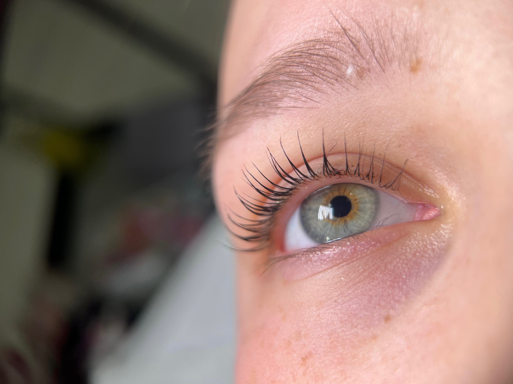 Close-up detail of lifted and separated lashes